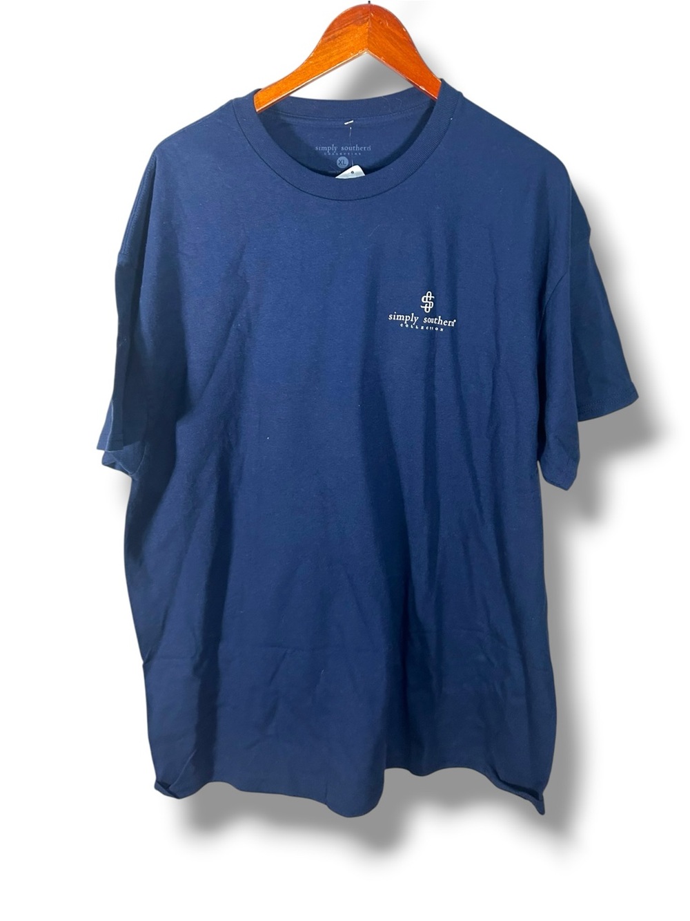 NWT Simply Southern Women’s  Navy Williamsburg Virginia Crewneck T-Shirt XL